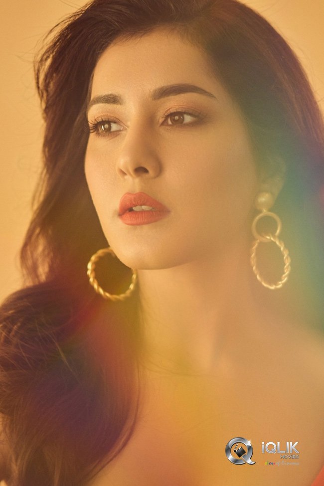 Raashi-Khanna